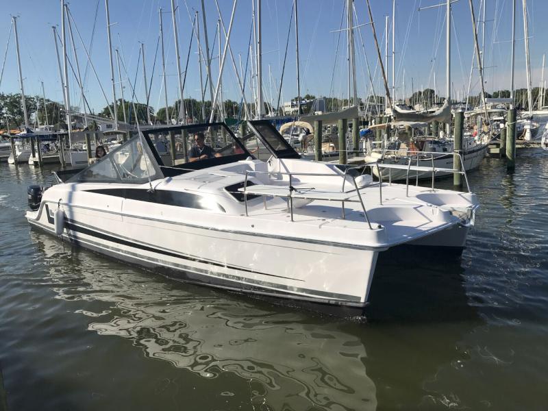 New Power Catamaran for Sale  Freestyle 399 Power Boat Highlights